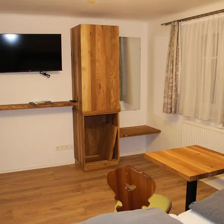 Bed & Breakfast Weingut Thomas Brandl *